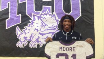 caylin_moore_football_uniform